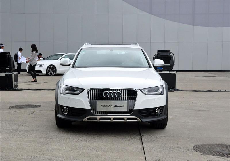 2013 40 TFSI allroad quattro 