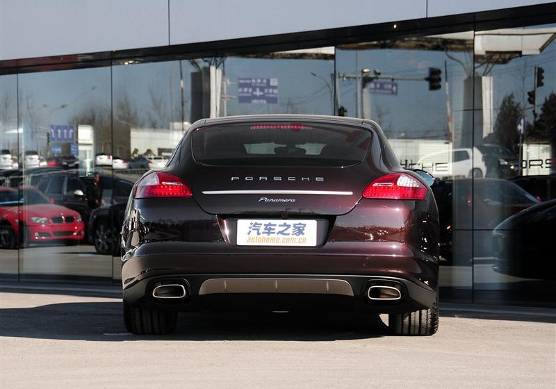 2013 Panamera Platinum Edition