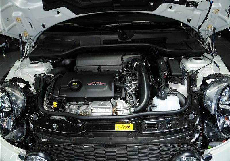 2013 1.6T JOHN COOPER WORKS