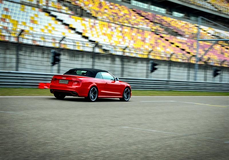 2013 RS 5 Cabriolet