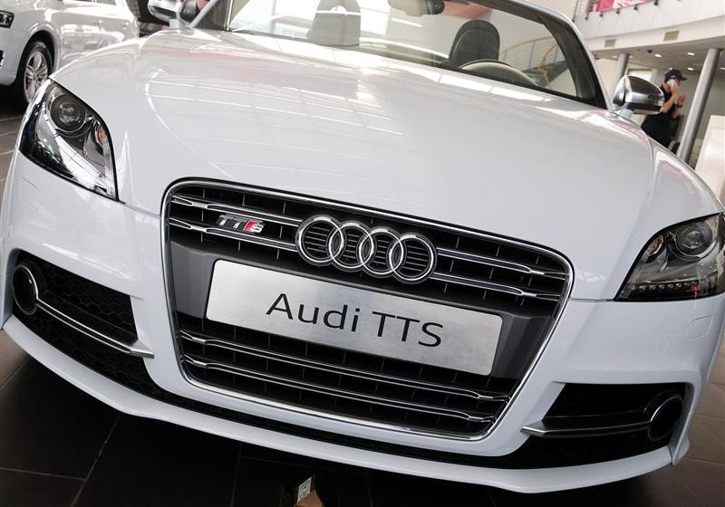 2013 TTS Roadster 2.0TFSI quattro